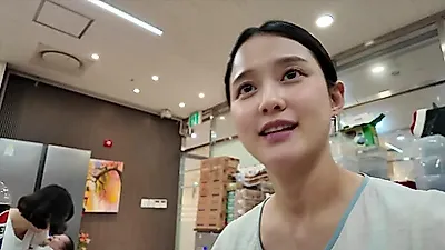 남보라 "아기가 잘 먹고 잘 자는 게 최고의 효도"…초보 엄마의 진솔한 육아 일기