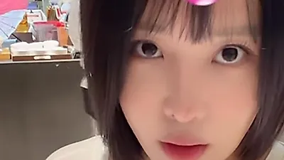 "온몸이 부서질 것 같아" 랄랄, 육아 피로에 집 근처 호텔로 '긴급 피신'