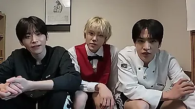 무대 위 화려함 대신 숙소 냉장고로, 크래비티의 유쾌한 요리 대결