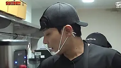 '버블티 지옥' 맛본 이준, 공차 알바 도전기 공개 2.7일 만에 조회수 100만 돌파