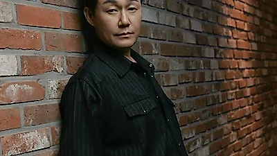 "연봉 50만원 시절 버텼다" 박성웅, 출연료 삭감 감수하며 '오케이 마담2' 공동제작자로 복귀