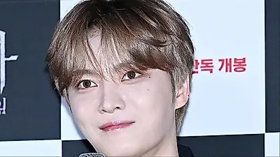 김재중, 박수무당으로 변신한 오컬트 호러 '신사' 23일 공개