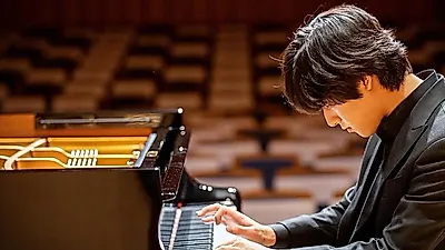 임윤찬, 오푸스 클래식 올해의 기악 연주자…개인 수상자 최연소