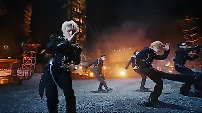 트레저 'DANGER' 퍼포먼스 비디오…날 선 군무로 'NEW WAV' 에너지 꺼냈다