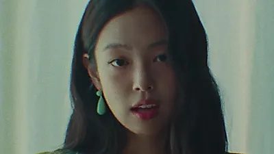 제니, 147초 꽉 채운 'Less than a Lover' 퍼포먼스 영상 공개