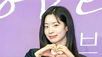 무대 위 빛나던 트와이스·ITZY, 이제는 카메라 앞 배우로