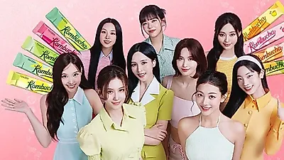 사나 광화문 포토월 섰다…트와이스 7월 서울 피날레도 눈앞