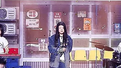데뷔 이틀 만에 음악방송 연달아, 이예지 '싫어' 음악중심 무대 공개