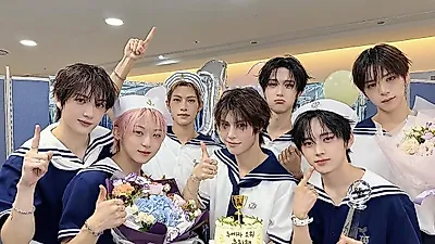 데뷔 후 첫 지상파 1위, 누에라 '뮤직뱅크' 정상 등극하며 음악방송 2관왕 달성