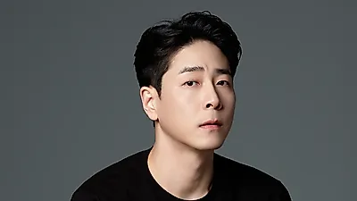 배우 홍우진, 연극 '클로저' 주인공 래리로 무대 복귀... 9월 15일 개막