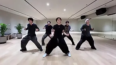 TXT, '세츠나하ナビ' 안무 연습 영상 공개…무대 장치 없는 'Raw ver.'로 보여준 퍼포먼스