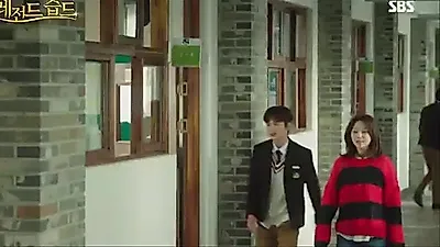 진중함 벗어던진 유승호, 조보아 향한 멈추지 않는 애교