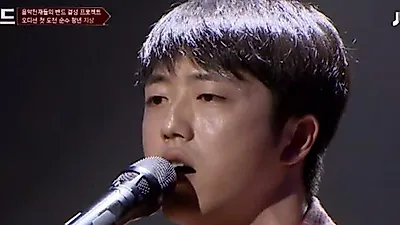 "내 사랑 두 아들" 전인화가 전한 가수 지상과 반려견의 다정한 일상