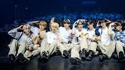 아홉, 쿠알라룸푸르 달궜다…'Sugar High' 첫 공개하고 8일 컴백
