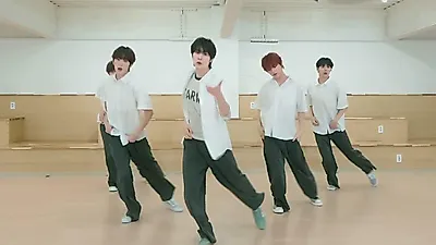 멈추지 않는 에너지, 아이덴티티 'It's Not Over' 안무 영상 공개