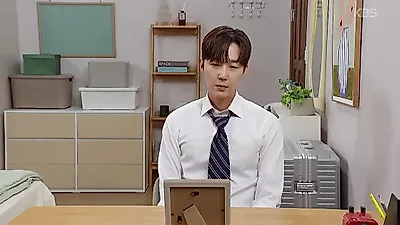 '기쁜 우리 좋은 날' 윤종훈, 아버지 유품 속 의문의 장부 발견에 흔들리는 내면