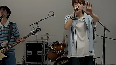 AxMxP 미니 2집 'HELLO AxMxP' 발매, 서울의 일상을 담은 6곡의 기록