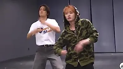 스트레이 키즈, 'THIS & THAT'에 리믹스 두 갈래 더했다…글로벌 플랫폼 공개