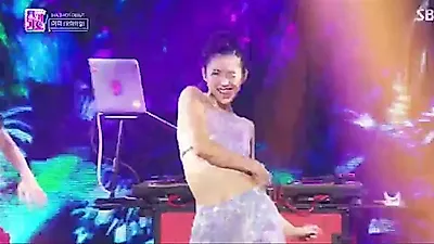 '인기가요' 오른 오마이걸 미미, 신곡 'Bish Bash Bosh' 퍼포먼스 무대