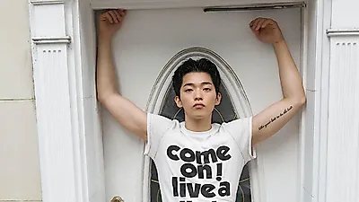 "내 안의 것을 꺼내 쓴다" 배우 옥진욱, 데이즈드 화보로 보여준 반전 매력