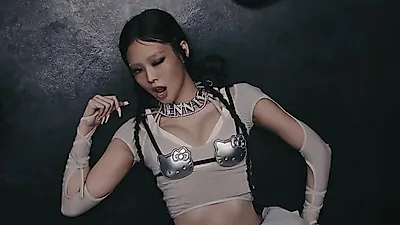 제니, 뉴욕 거버너스 볼서 17곡…‘Ruby’로 채운 60분