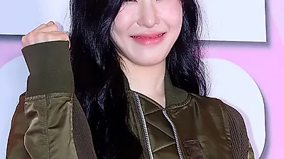 티파니 영, 첫 정규 앨범 'Edge of Calm' 발매와 아시아 7개 도시 투어 예고