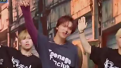 NCT 127, 신곡 'Piñata' 첫 무대 공개... 엠카운트다운 압도한 퍼포먼스