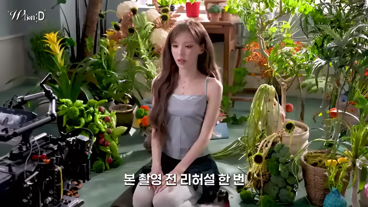 준케이 'Your Lips' 뮤직비디오 촬영 현장 공개, 웬디의 비하인드 인터뷰와 에피소드