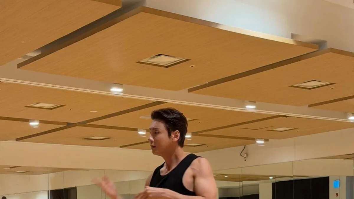 "연습실 문 마지막에 닫는 배우" 윤시윤, 뮤지컬 '그날들' 무영으로 향하는 몰입