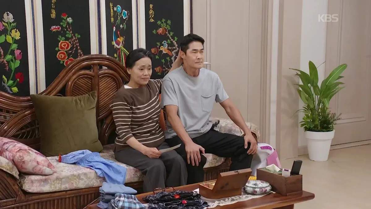 "안 입고 안 쓰고 모은 돈" 배정남, 고된 노동으로 마련한 결혼 자금 공개