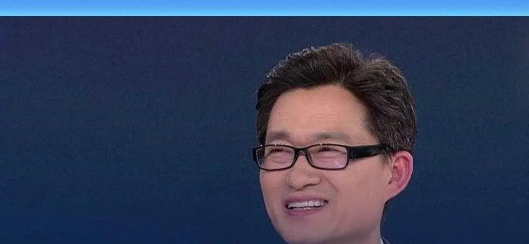 빌보드 휩쓴 로제의 일상, 영화 '호프' 시사회 참석하며 전한 근황