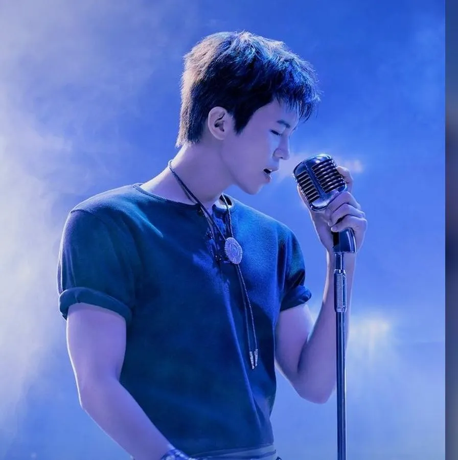 오늘 밤 8시 티켓 예매 시작, 임영웅 고양 스타디움 콘서트 '피켓팅' 예고