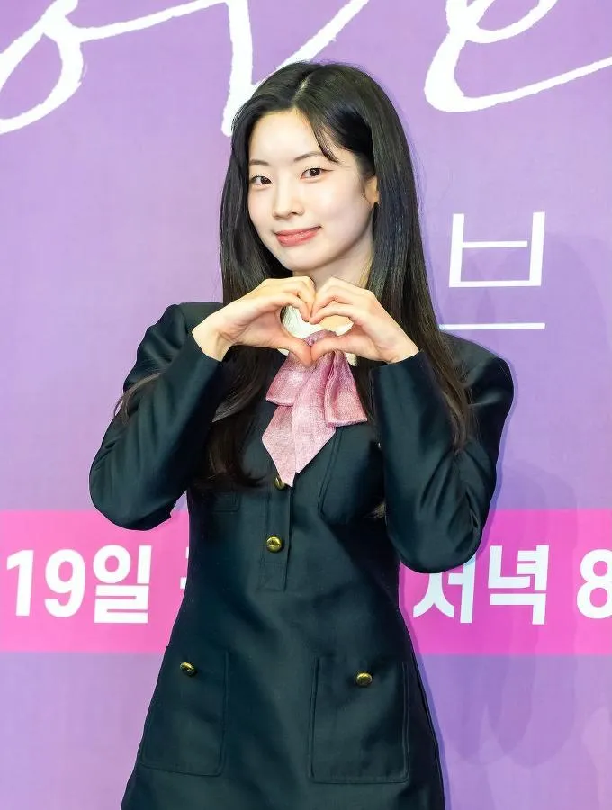 무대 위 빛나던 트와이스·ITZY, 이제는 카메라 앞 배우로