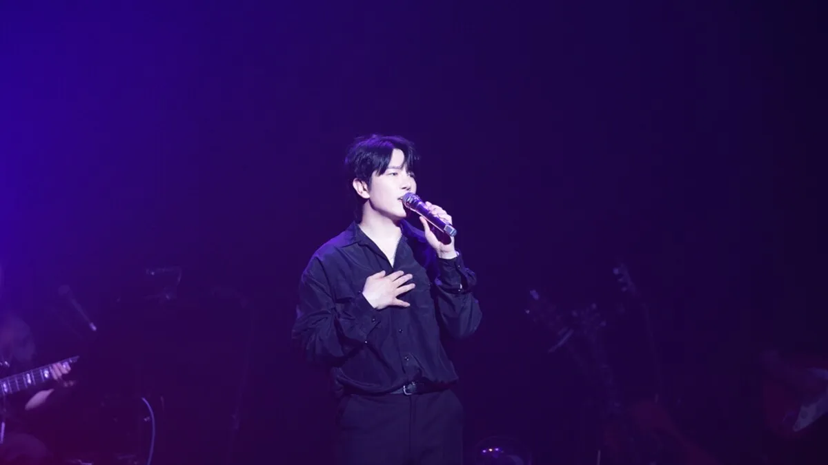 디셈버 DK, 부산서 먼데이 키즈와 듀엣 무대…'니가 좋아' 열창
