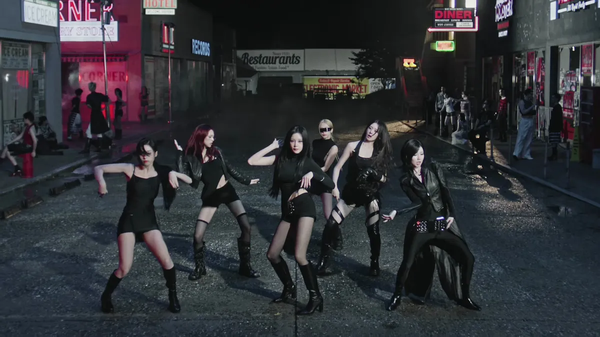 BABYMONSTER 'MOON' PERFORMANCE VIDEO Released on YouTube