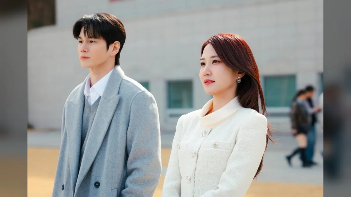 귀신 보는 상속녀와 비밀 품은 호텔 대표, 박은빈·옹성우의 '오싹한 연애' 18일 첫 방송