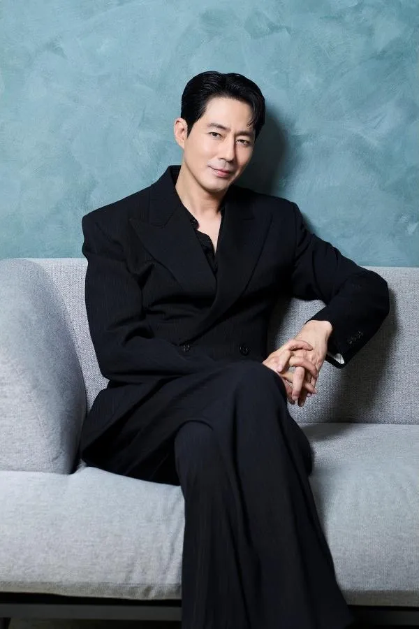 "무릎 수술 경고 무시했다" 조인성, 나홍진 감독 신작 '호프' 촬영 비하인드