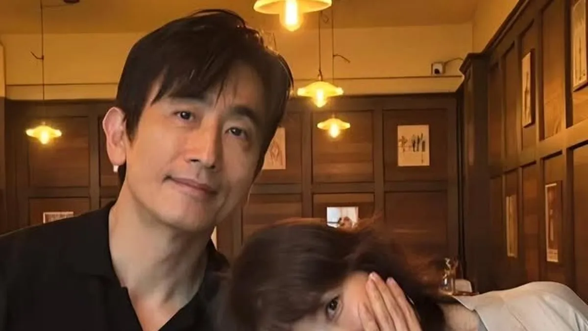 "머리 예쁘다더니 처키?" 차인표·신애라, 31년 차 부부의 유쾌한 데이트