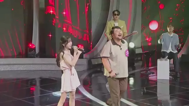염유리, '수줍은 수염삼촌'과 듀엣 무대…'누구 없소'로 전한 감성