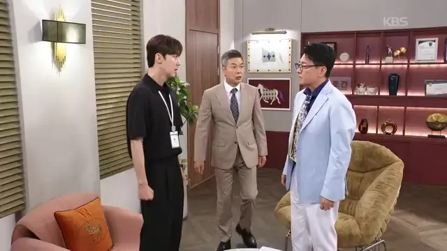 "백 번이라도 꿇어야지" 선우재덕, 안위만 챙기는 윤다훈에 일침