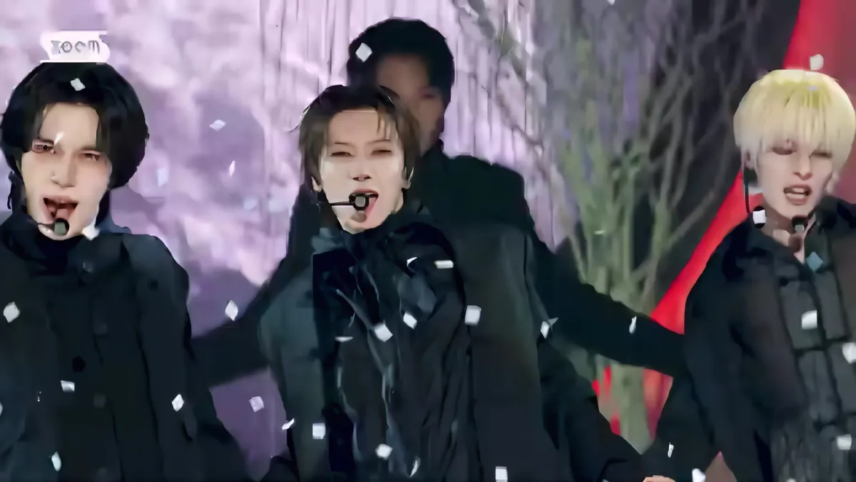 Ten Performs 'Vision Wings (English Ver.)' on SBSKPOP ZOOM Official Face Cam