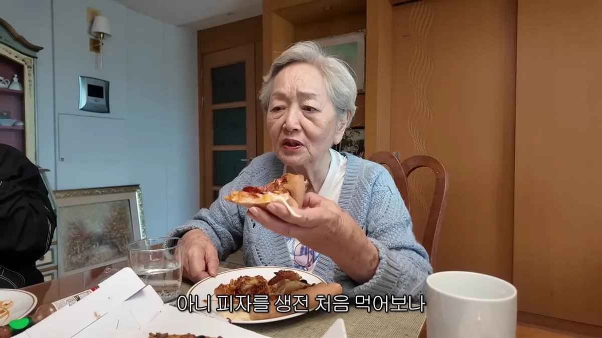 김영옥, 남편 떠나보낸 뒤 첫 영상…빈 의자 고백하고 두산 마운드에