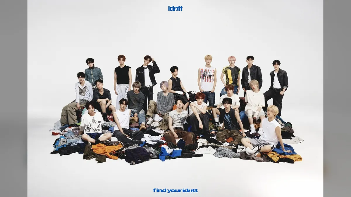 아이덴티티 20인 완전체 떴다…Horizon·Ocean 포토로 13일 컴백 예열