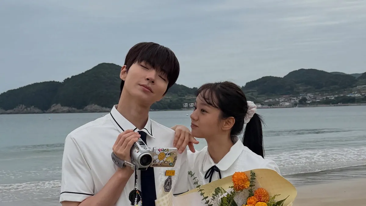 황인엽·혜리, 2년 만의 재회…드라마 '그대에게 드림' 시상식서 맞물린 시선