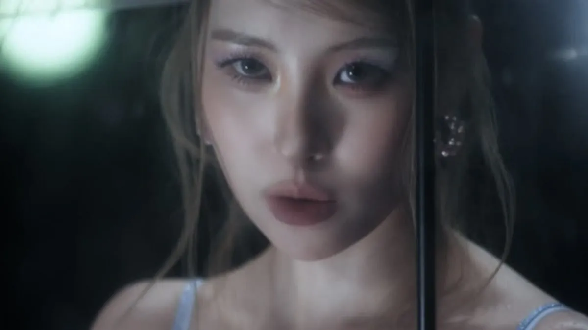 Sunmi Performs in the Rain in New 'Forever July' Teaser