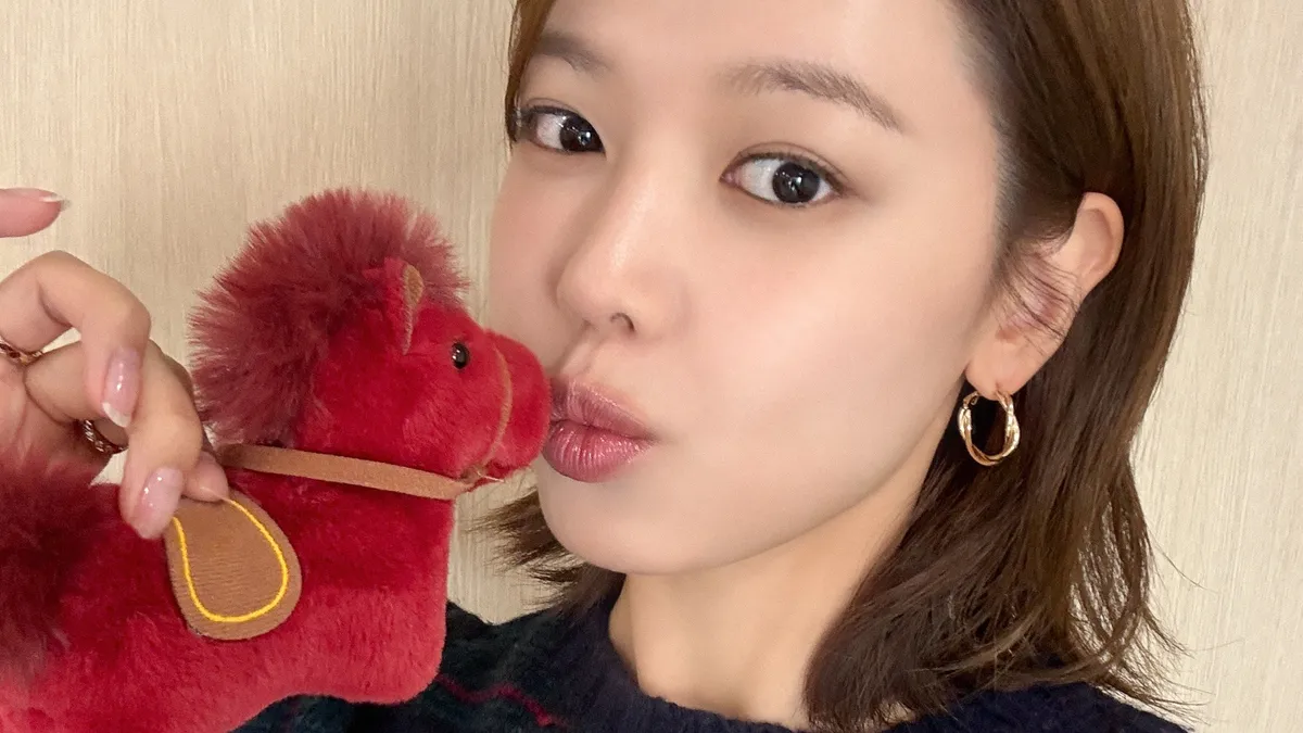 최수영·정경호, 14년 공개 연애 마침표…결별 이유는 밝히지 않았다