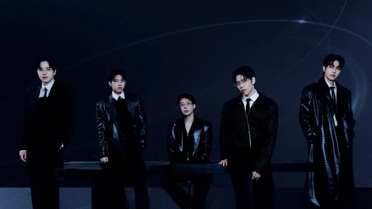 INFINITE revela pósteres con un imponente estilo de traje negro para su fan meeting