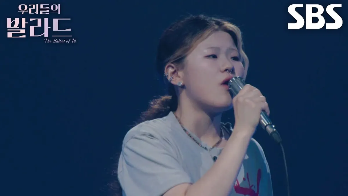 Lee Ye-ji Performs New Single 'I Hate It' on Music Broadcast Stage